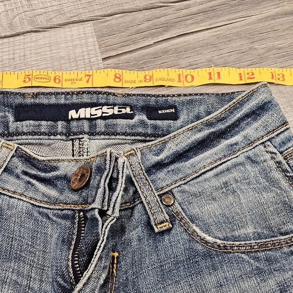 Miss Sixy Jeans - Picture 7 of 7